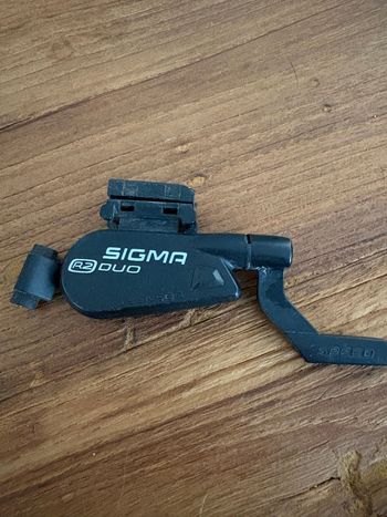 Sigma, R2 Duo Combo Speed and Cadence Sensor