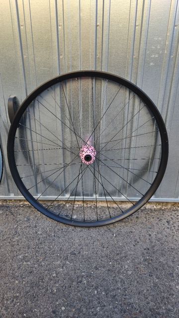 Käytetty BOONE 584 gravity 2025 Wheels