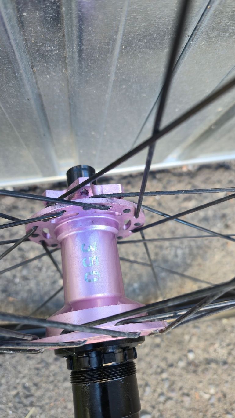 Used BOONE 584 gravity 2025 bike — image 6 of 9