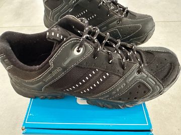 Used Shimano SPD MT 32 Taille 39 bike — image 5 of 5