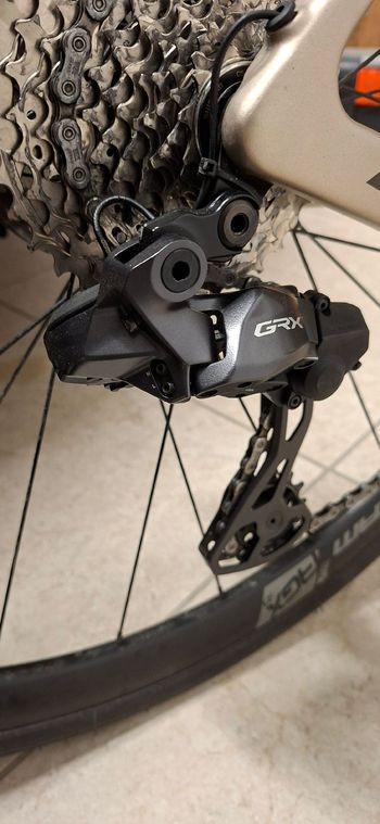 Shimano, GRX Di2 RX825 2x12-speed