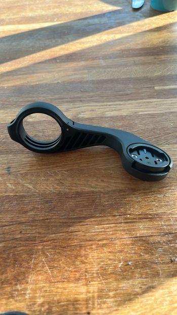 Garmin, Out Front Mount