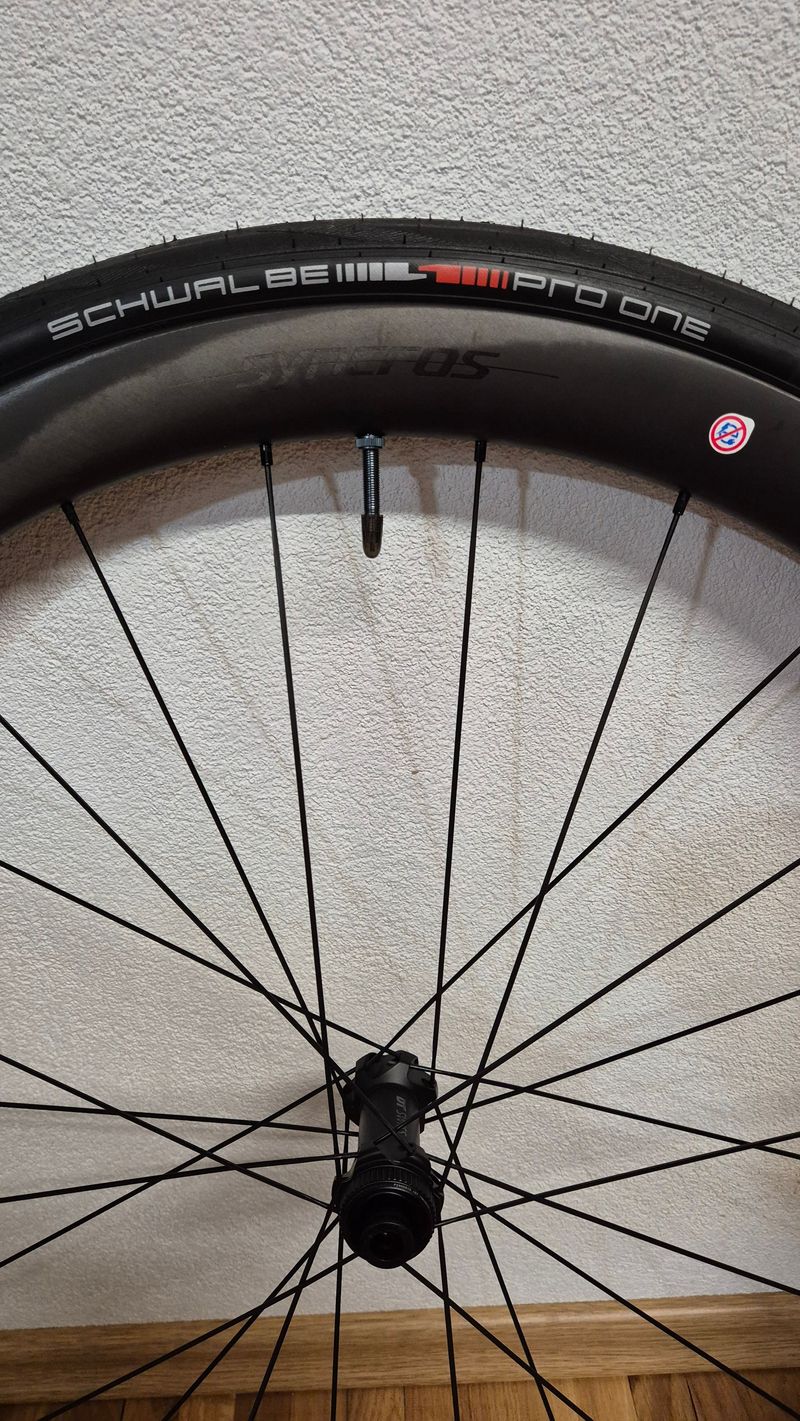 Syncros Capital 1.0s 40mm Wheelset 2026 bike usato — immagine 5 di 7