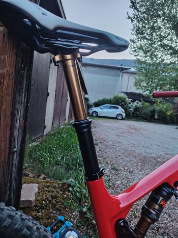 Fox, Transfer Dropper Post factory
