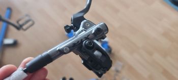 Used Shimano XTR BR-M9120 Brake Set F+R 2025 bike — image 2 of 7