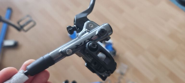 Used Shimano XTR BR-M9120 Brake Set F+R 2025 bike — image 2 of 7