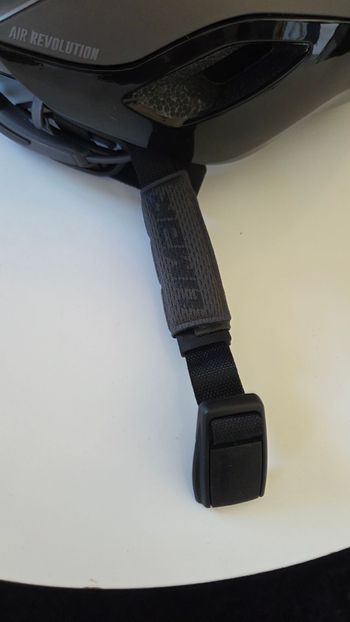 Used Limar Air Atlas Helmet 2022 bike — image 6 of 7