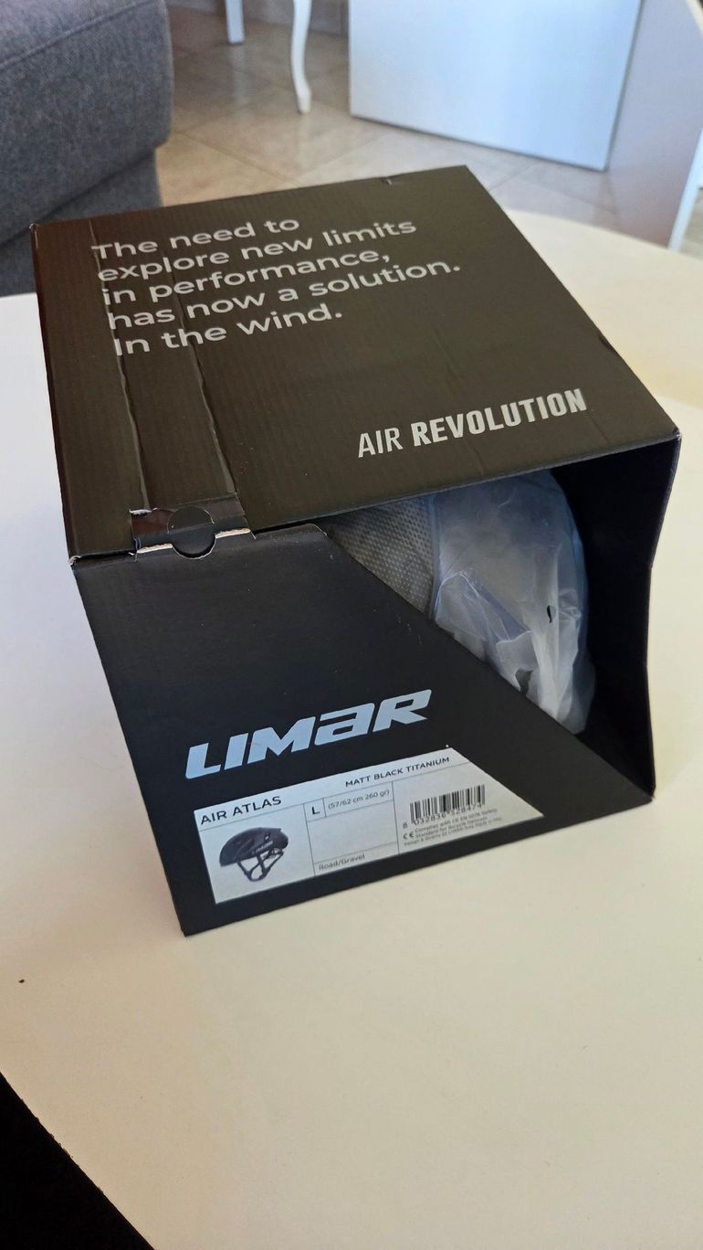 Used Limar Air Atlas Helmet 2022 bike — image 4 of 7