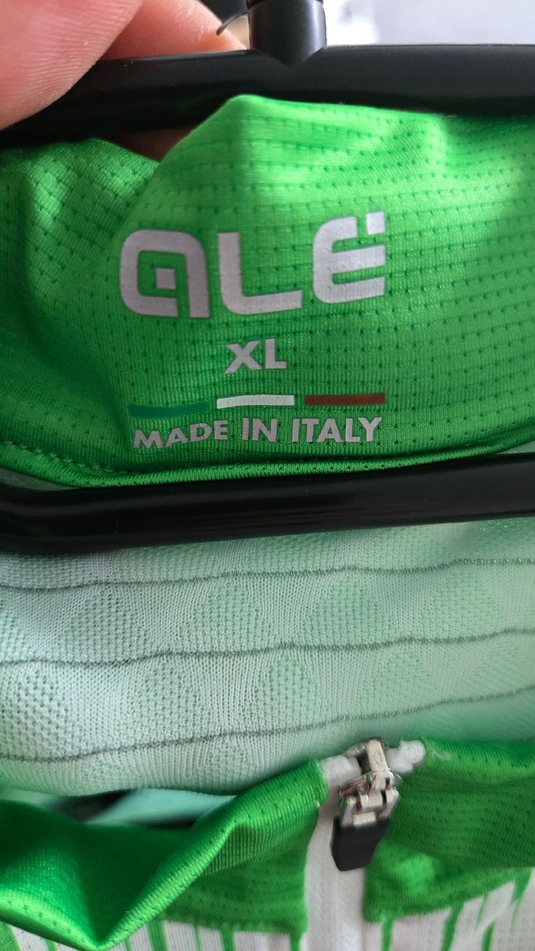 Used Ale cycling Jersey Bardiani bike — image 4 of 4
