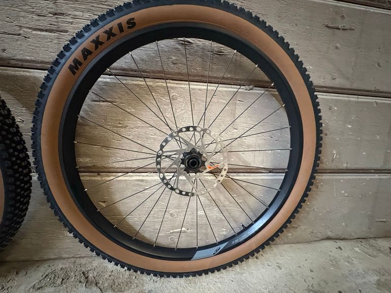 Used Ktm Ambrosio E30 Trail 28H 622x30TC Wheelset bike — image 5 of 7