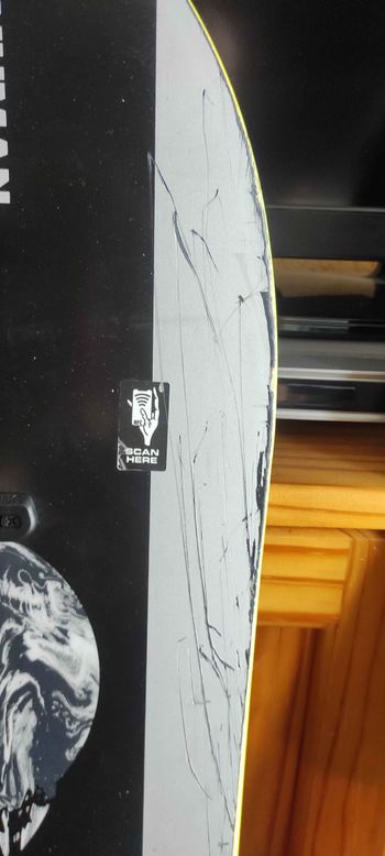 Used Capita Neo Slasher 154cm Splitboard with Plum Dari Bindings and Union Skins 2022 bike — image 5 of 7