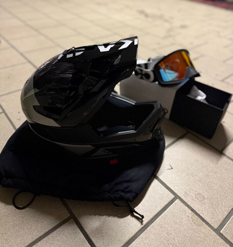 Used Kask Defender 2023 bike — image 3 of 4