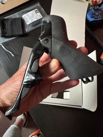 Shimano, Dura-Ace Di2 Hydraulic Disc Brake Lever