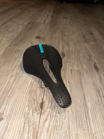 Ryet, 3D-gedruckter Karbonsattel