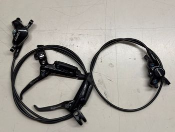 Sram, Level Ultimate Rainbow Disc Brake