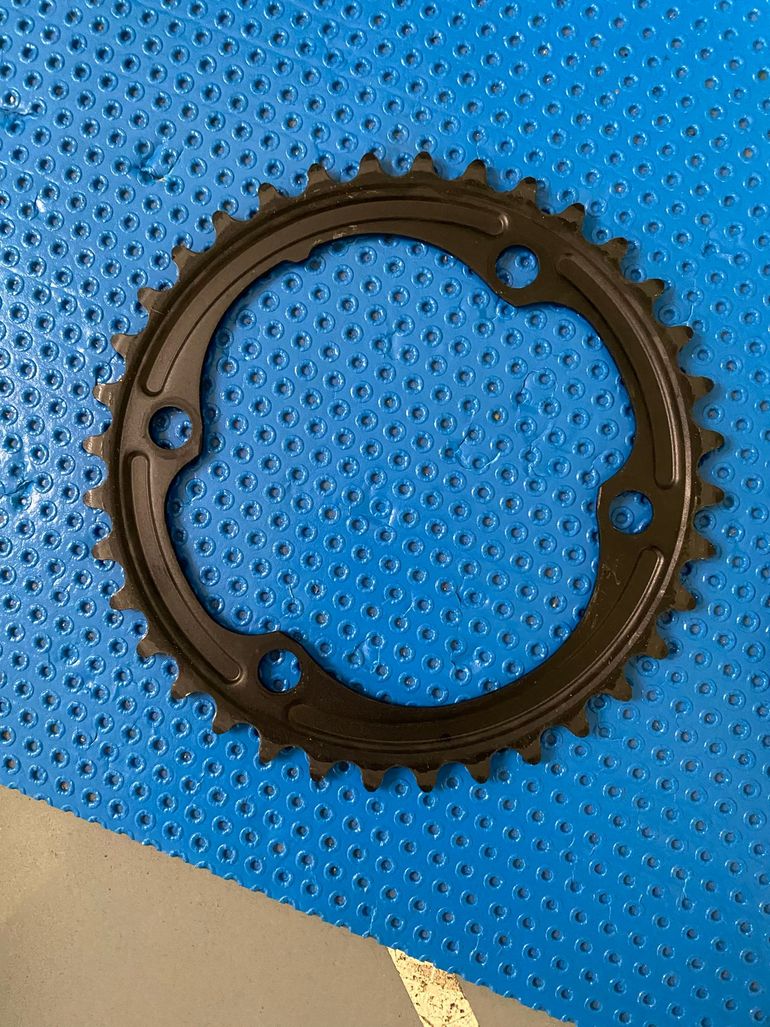 Used Shimano 105 Di2 12v Chainrings 2026 bike — image 2 of 3