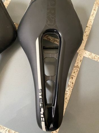 Used Pro Stealth Sport Saddle 2022 bike — image 2 of 4