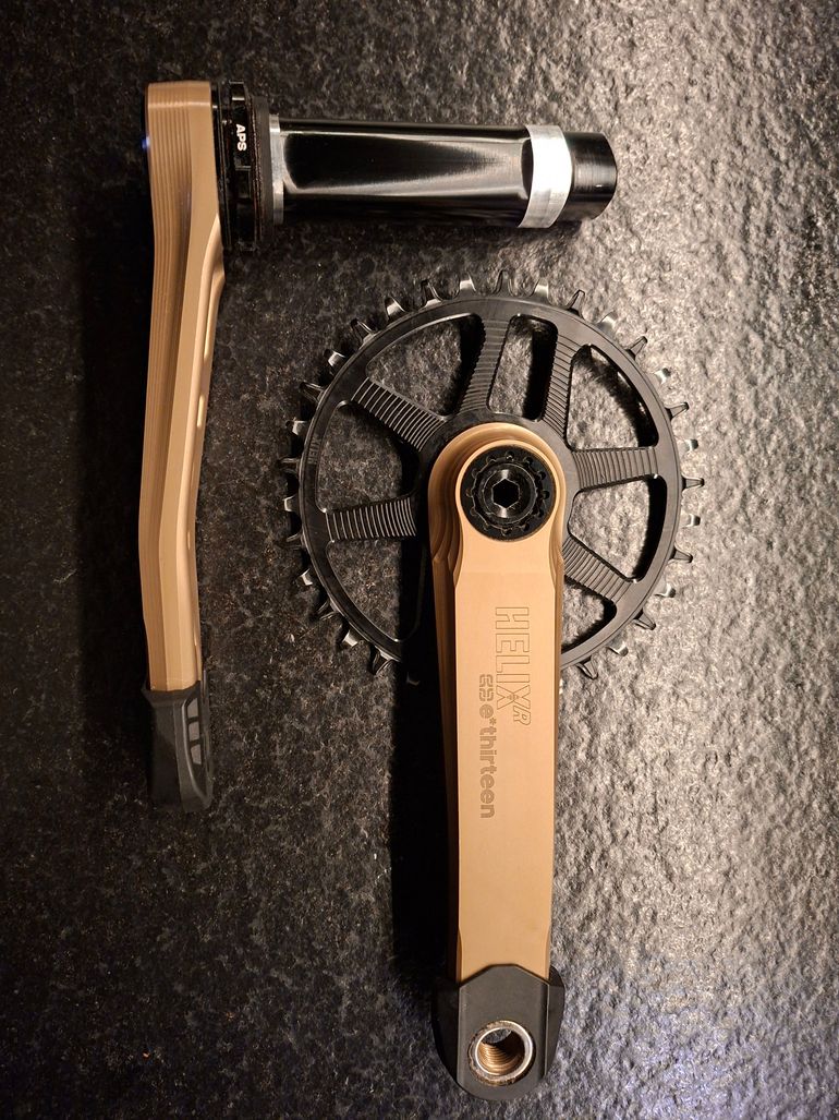 Used E*Thirteen Helix R Crankset 2024 bike — image 1 of 7