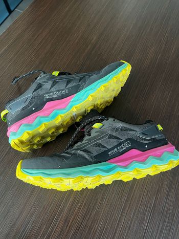 Used Mizuno Wave Daichi 7 Trail Running Shoes bike — image 10 of 10