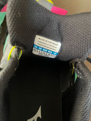 Used Mizuno Wave Daichi 7 Trail Running Shoes bike — image 4 of 10