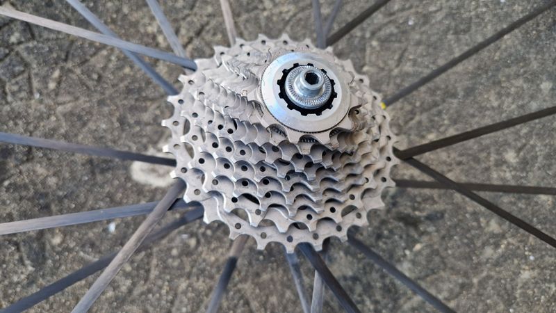 Tweedehands Shimano Ultegra CS-6700 11-28 10 vitesses Drivetrain & Pedals