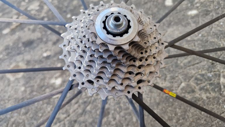 Used Shimano Ultegra CS-6700 11-28 10 vitesses bike — image 3 of 13