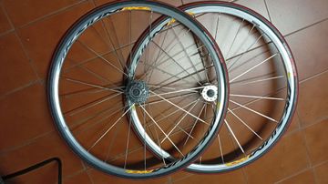 Tweedehands Mavic Aksium Race 28 Silver Wheels