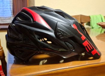 MET, Parabellum HES Helmet