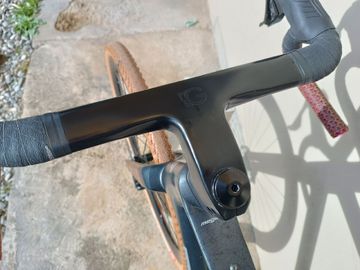 Brugt Megamo Integrated Carbon Gravel Handlebar 2025 Cockpit
