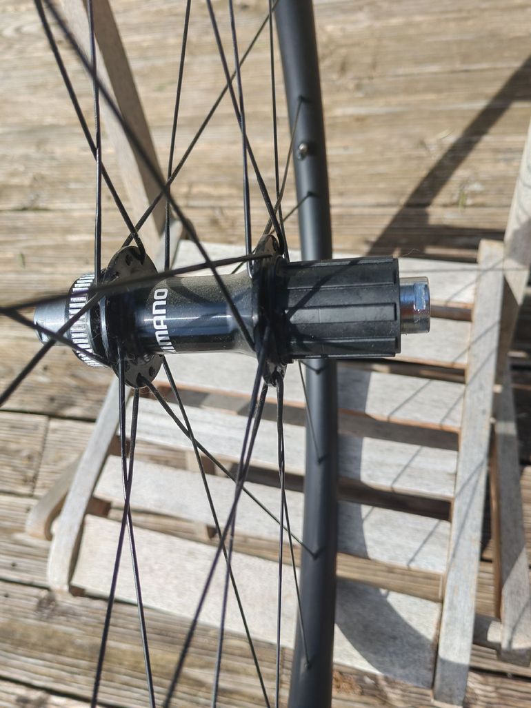 Used Shimano 105 bike — image 5 of 7