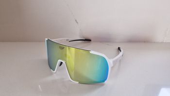 Used VIF One White Gold Polarized 2026 bike — image 1 of 8