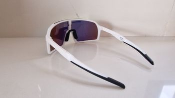 Used VIF One White Gold Polarized 2026 bike — image 7 of 8