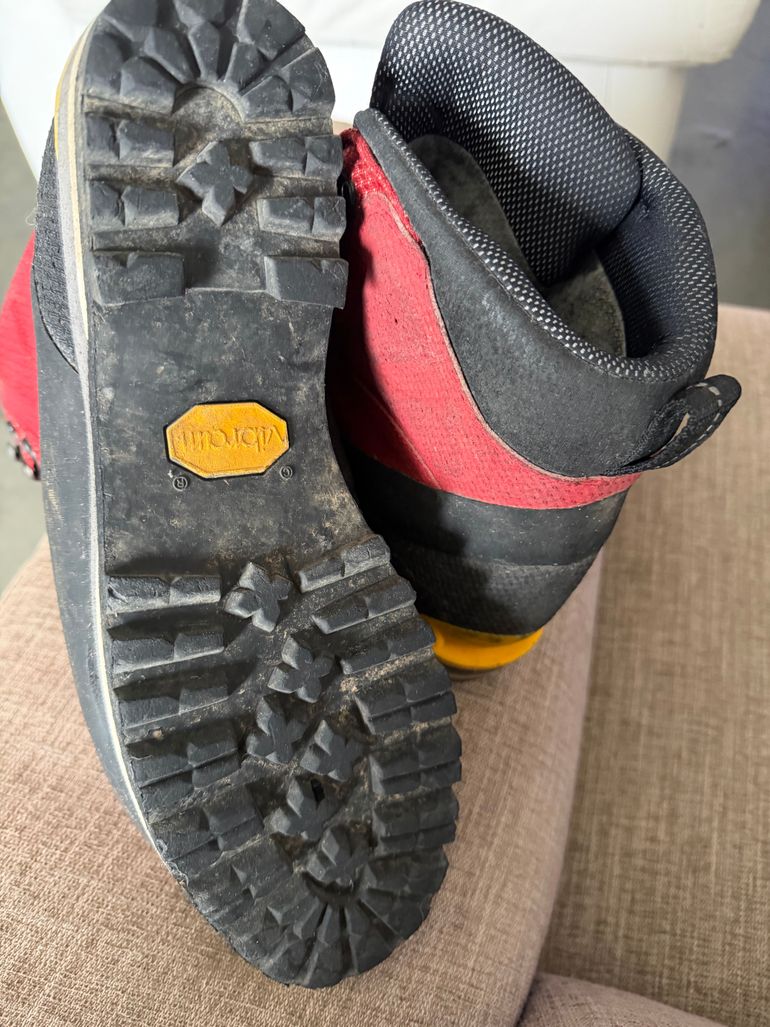 Used Millet Elevation GTX Mountaineering Boots bike — image 4 of 7