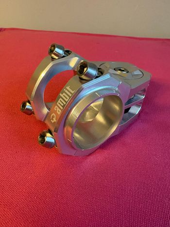 Used Ambit Realm 35 Stem 2025 bike