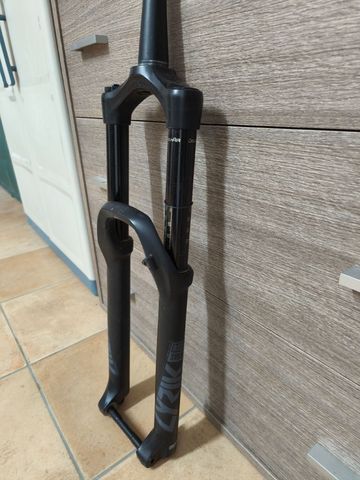 Brugt RockShox Lyrick 170/180 Fork 2024 bike — billede 3 af 5