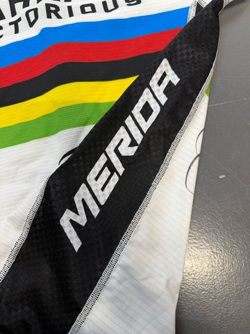 Gebrauchtes matej mohoric autografata bike — Bild 13 von 14