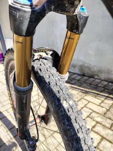 Tweedehands Fox 34 Factory Fork 2022 bike — afbeelding 3 van 9