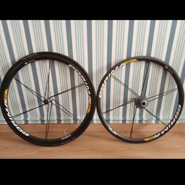 Käytetty viva mmc 2015 Wheels