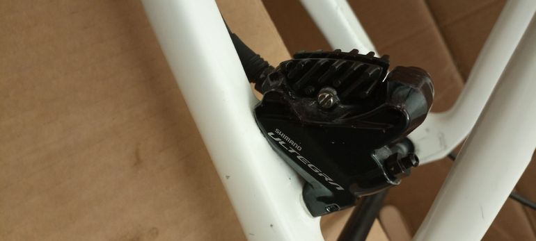 Used Shimano Ultegra Brake Calipers 2022 bike — image 1 of 3