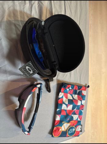 Oakley, Sunglasses
