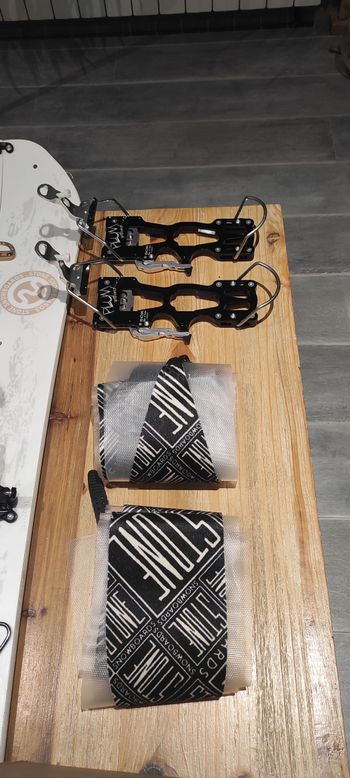 Used Stone Snowboard White Splitboard 153cm 2023 bike — image 6 of 10