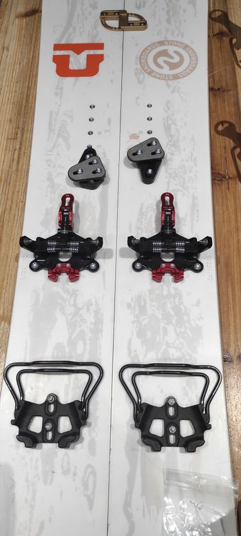 Used Stone Snowboard White Splitboard 153cm 2023 bike — image 8 of 10