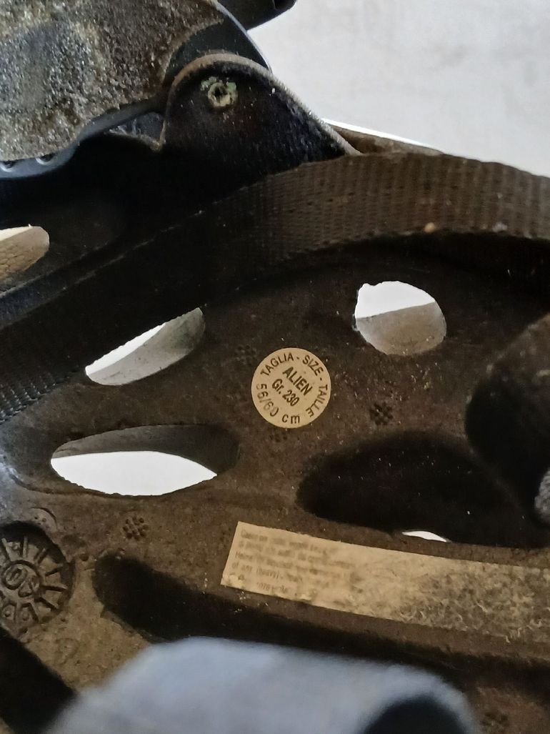 Used Selev Cronometro Helmet bike — image 4 of 4