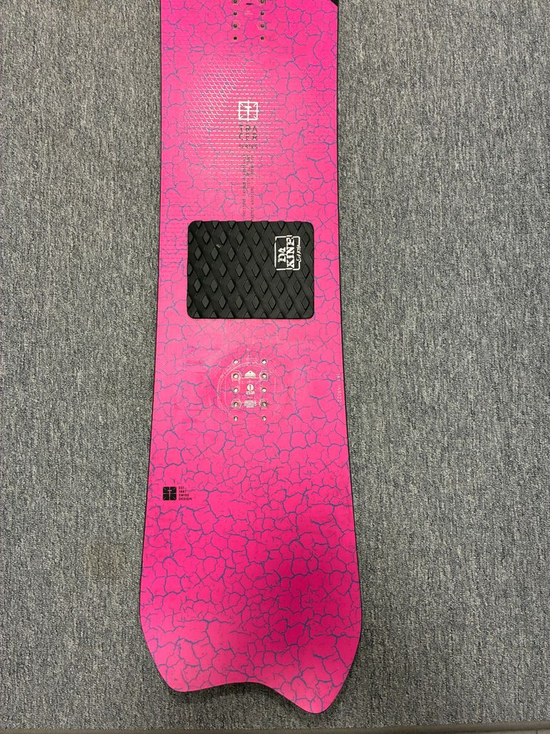 Used Nidecker Tracer 161 Snowboard Goofy 2020 bike — image 2 of 5