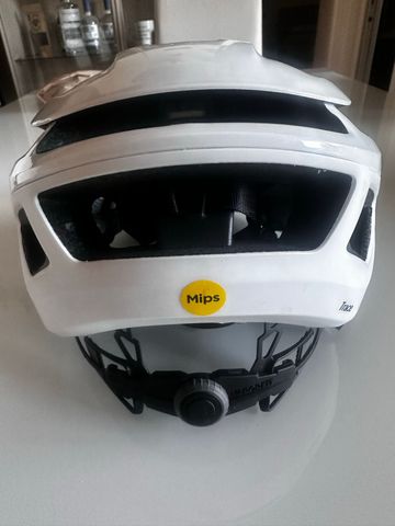 Used Smith Optics Trace MIPS Helmet 2026 bike — image 4 of 5