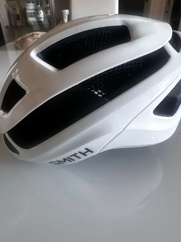 Used Smith Optics Trace MIPS Helmet 2026 bike — image 3 of 5