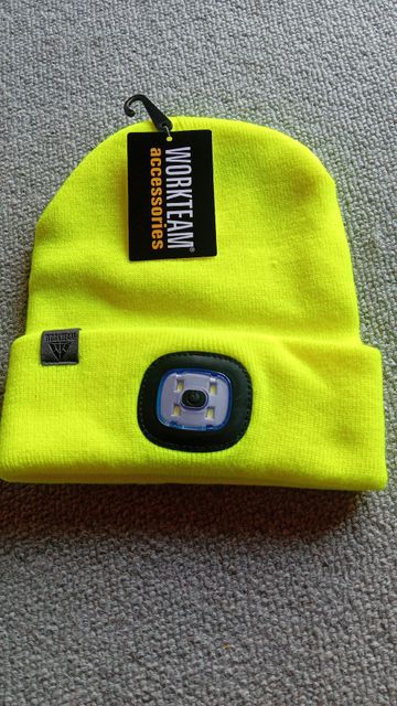 Brugt workteam cappello invernale con luce bike — billede 2 af 2