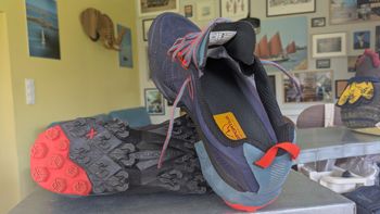 Used La Sportiva Akyra II GTX 2026 bike — image 2 of 3