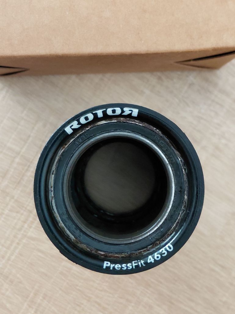 Used Rotor UBB 4630 Press Fit 30 bike — image 2 of 4