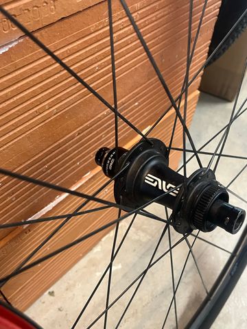 Enve SES 2.3 Wheelset 2025 bike usato — immagine 2 di 5